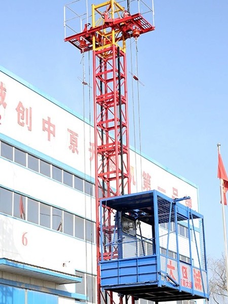 物料提升機(jī)維修保養(yǎng)！